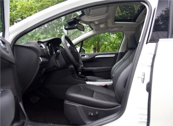 雪铁龙C4L 2016款 1.6T 自动旗舰型 车厢座椅   前排空间