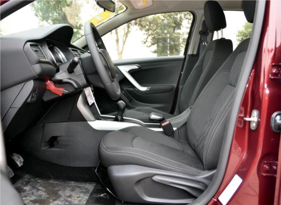 雪铁龙C3-XR 2015款 1.6L 手动时尚型 车厢座椅   前排空间
