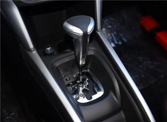 雪铁龙C3-XR 2015款 1.6L 自动先锋型 中控类   挡把