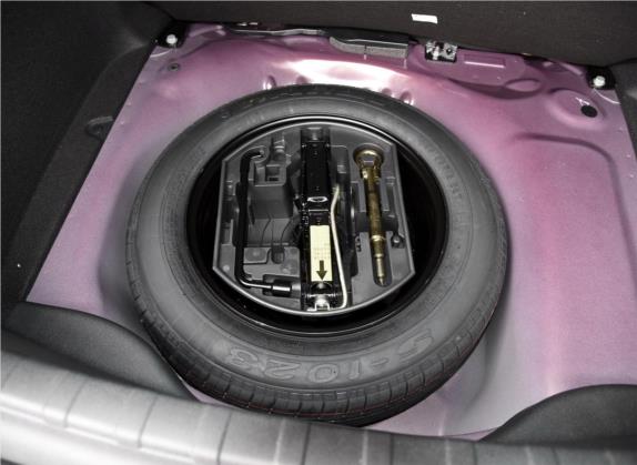 雪铁龙C3-XR 2015款 1.6L 自动智能型 其他细节类   备胎