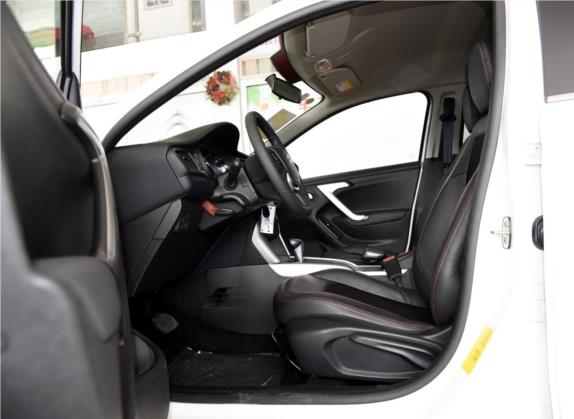 雪铁龙C3-XR 2015款 1.6THP 自动先锋型 车厢座椅   前排空间