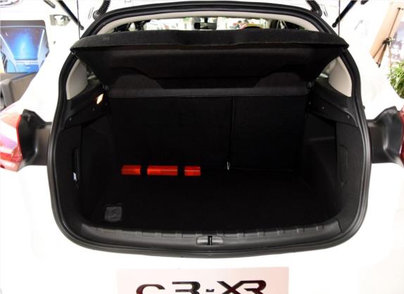 雪铁龙C3-XR 2015款 1.6THP 自动先锋型 车厢座椅   后备厢