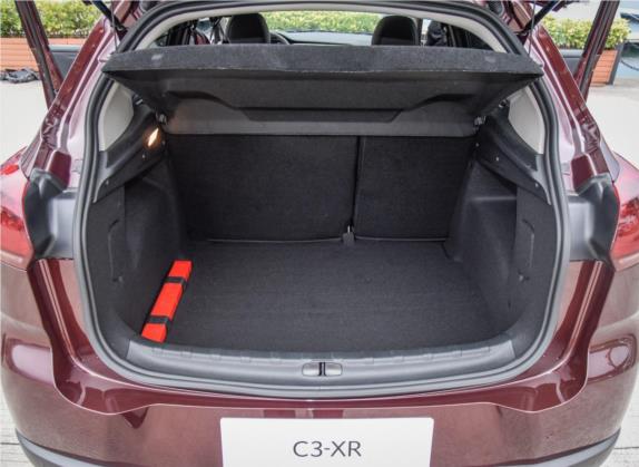雪铁龙C3-XR 2017款 230THP 自动智能型 车厢座椅   后备厢