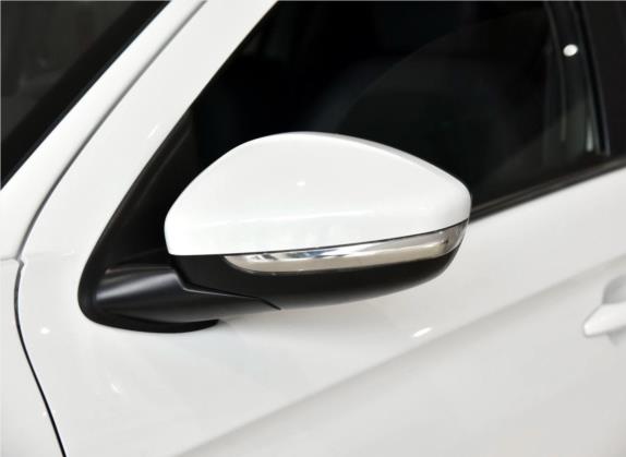 雪铁龙C3-XR 2017款 1.6L 自动先锋型 外观细节类   外后视镜
