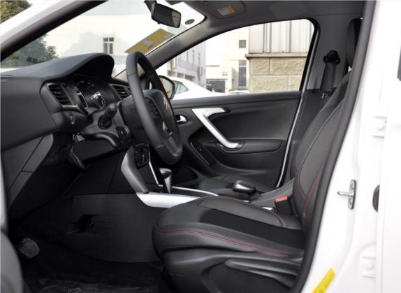 雪铁龙C3-XR 2018款 230THP 自动智能型 车厢座椅   前排空间