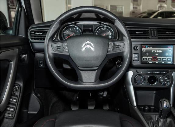 雪铁龙C3-XR 2018款 1.6L 手动先锋型 中控类   驾驶位