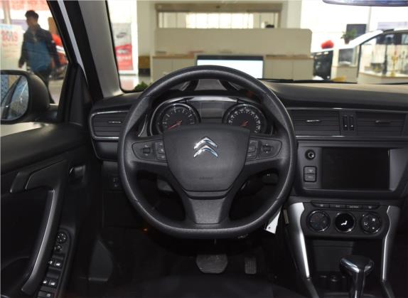 雪铁龙C3-XR 2018款 改款 1.6L 自动先锋型 中控类   驾驶位