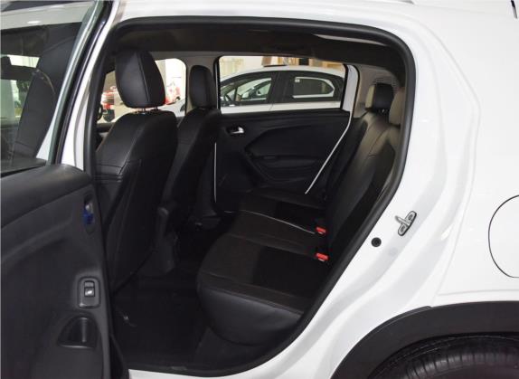 雪铁龙C3-XR 2018款 改款 1.6L 自动先锋型 车厢座椅   后排空间
