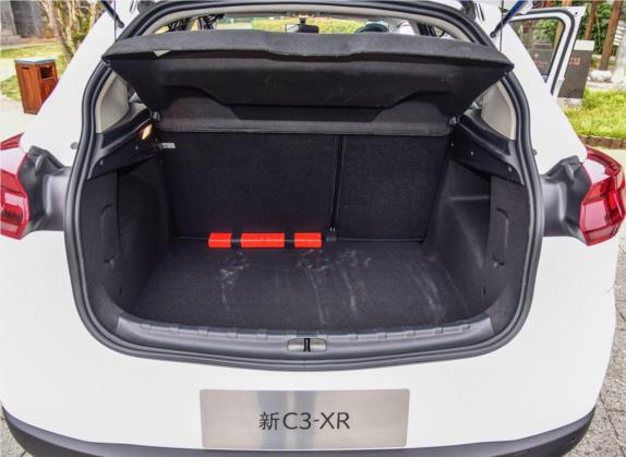 雪铁龙C3-XR 2019款 190THP 自动越领版 车厢座椅   后备厢