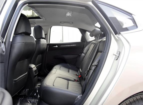 C4世嘉 2016款 1.2THP 自动旗舰型 车厢座椅   后排空间