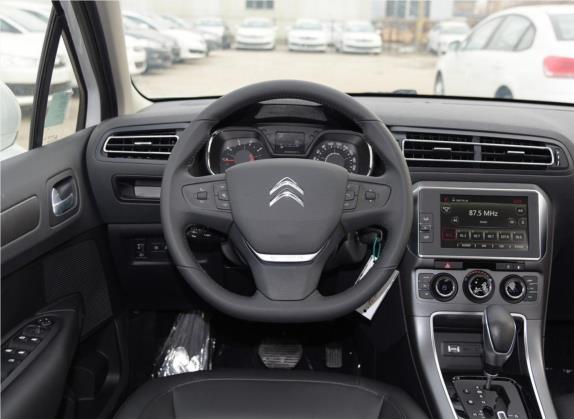 C4世嘉 2016款 1.6L 自动豪华型 中控类   驾驶位
