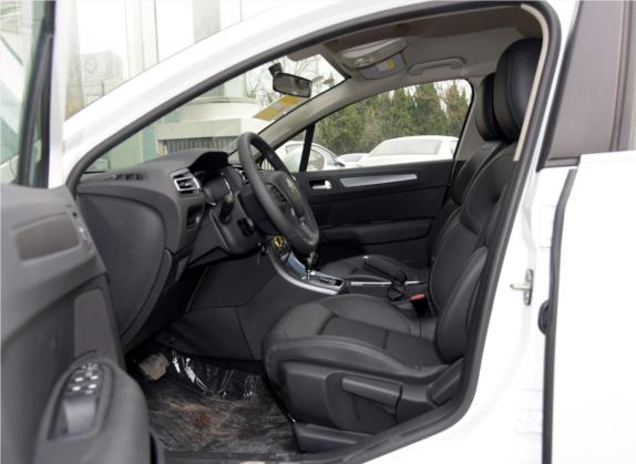 C4世嘉 2016款 1.2THP 自动豪华型 车厢座椅   前排空间