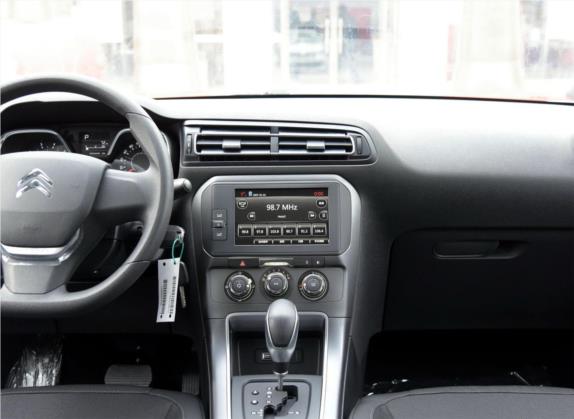 C4世嘉 2016款 1.6L 自动舒适型 中控类   中控台