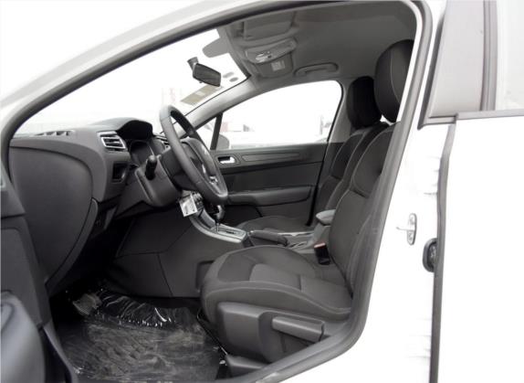 C4世嘉 2016款 1.6L 自动舒适型 车厢座椅   前排空间