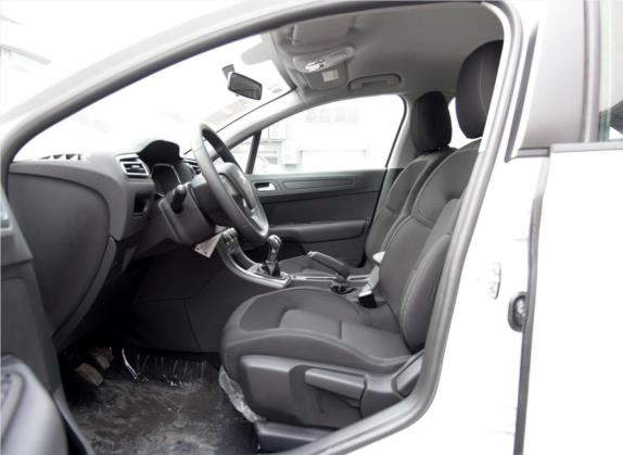 C4世嘉 2016款 1.6L 手动舒适型 车厢座椅   前排空间