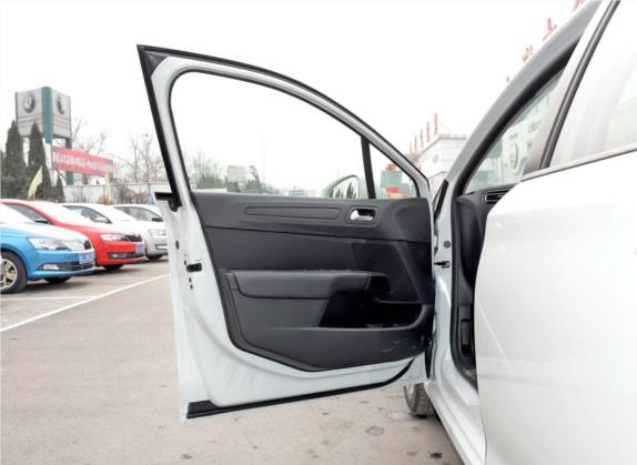 C4世嘉 2016款 1.6L 手动舒适型 车厢座椅   前门板