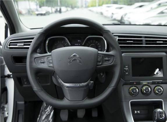C4世嘉 2018款 1.6L 手动豪华型 中控类   驾驶位