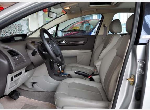 凯旋 2010款 2.0L 自动科技版 车厢座椅   前排空间