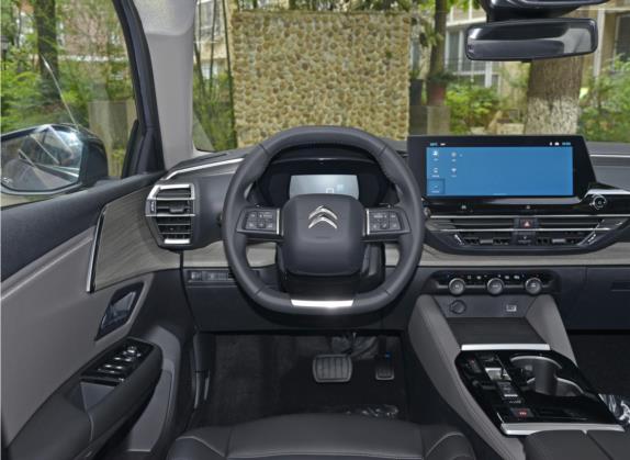 凡尔赛C5 X 2021款 1.6T FM版 中控类   驾驶位
