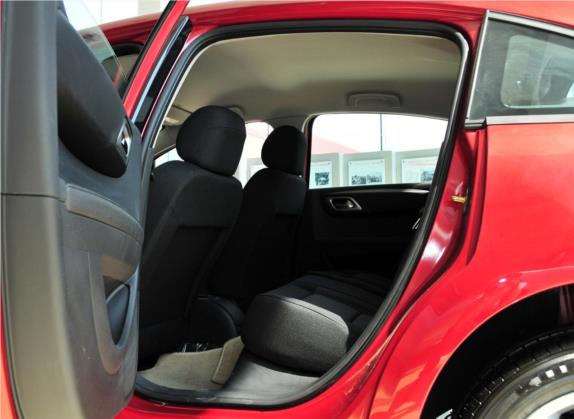 世嘉 2011款 两厢 1.6L 手动炫雅型 车厢座椅   后排空间