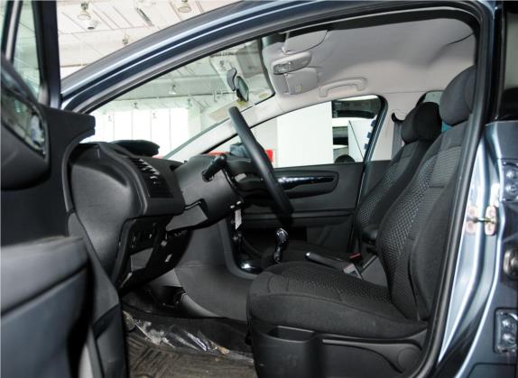 世嘉 2012款 三厢 1.6L 手动品尚型 车厢座椅   前排空间