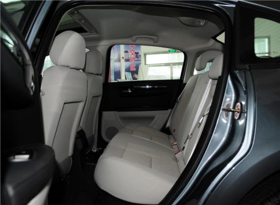 世嘉 2012款 三厢 1.6L 自动品尚型 车厢座椅   后排空间