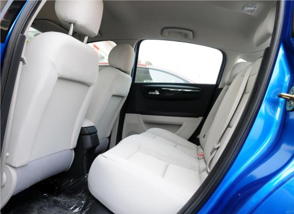 世嘉 2012款 两厢 1.6L 自动乐尚型 车厢座椅   后排空间
