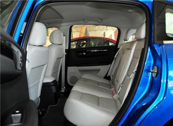 世嘉 2012款 两厢 1.6L 自动乐享型 车厢座椅   后排空间