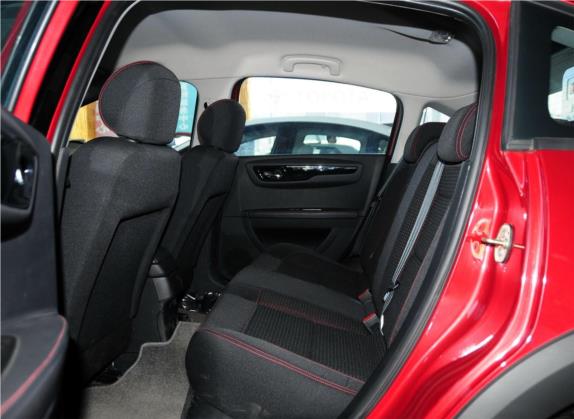 世嘉 2013款 CROSS 1.6L 手动 车厢座椅   后排空间