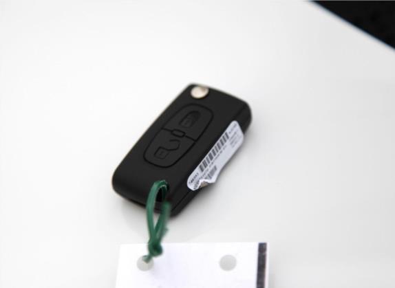 世嘉 2013款 1.6L 手动品尚型CNG 其他细节类   钥匙