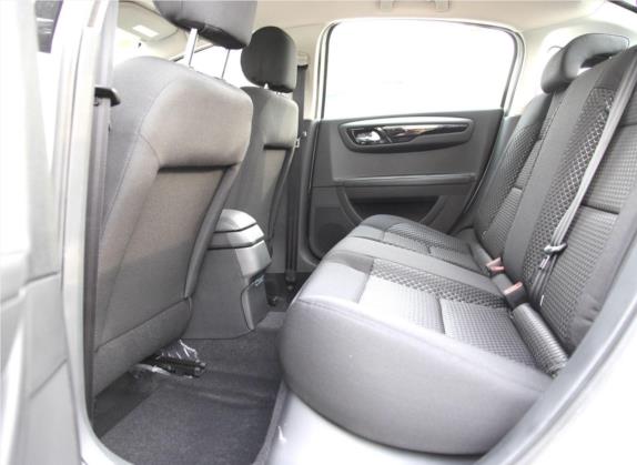 世嘉 2013款 1.6L 手动品尚型CNG 车厢座椅   后排空间