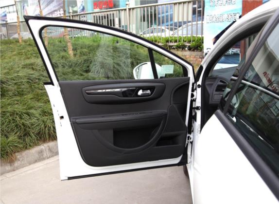 世嘉 2013款 1.6L 手动品尚型CNG 车厢座椅   前门板