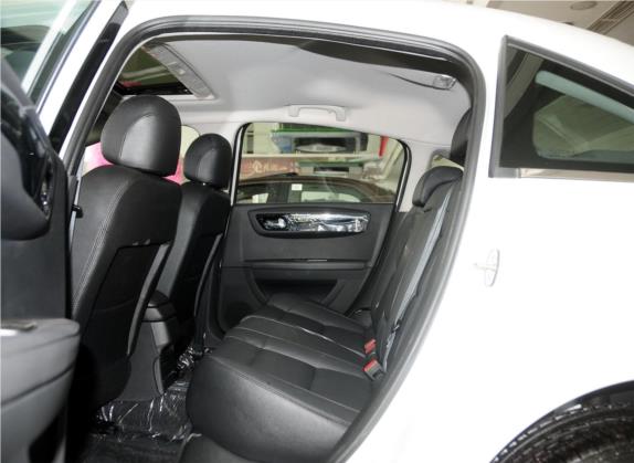 世嘉 2013款 两厢 1.6L 手动乐享型 车厢座椅   后排空间