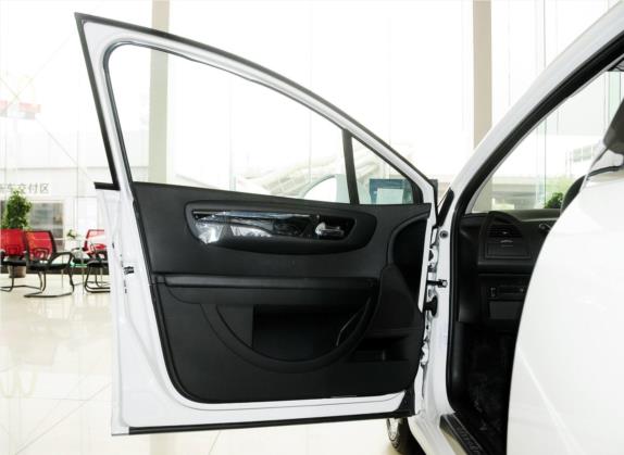 世嘉 2013款 两厢 1.6L 手动乐享型 车厢座椅   前门板