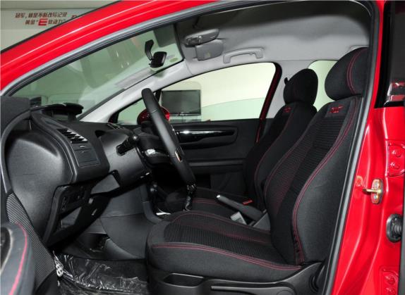 世嘉 2013款 改款 CROSS 1.6L 手动 车厢座椅   前排空间