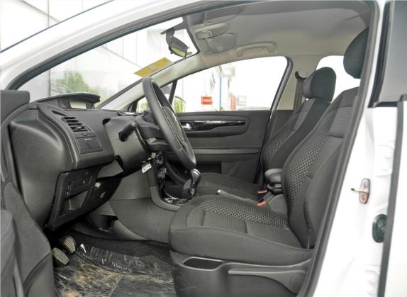 世嘉 2014款 VTS版 1.6L 手动品尚型 车厢座椅   前排空间