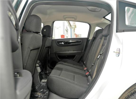 世嘉 2014款 VTS版 1.6L 手动品尚型 车厢座椅   后排空间