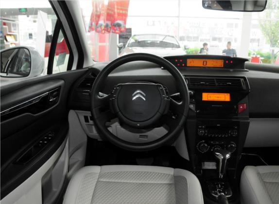 世嘉 2014款 VTS版 1.6L 自动品尚型 中控类   驾驶位
