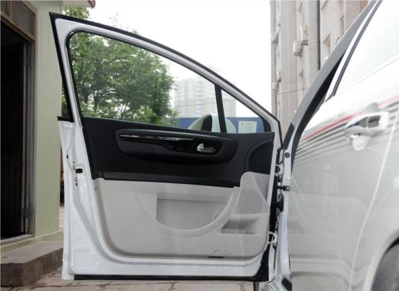 世嘉 2014款 VTS版 1.6L 自动品享型 车厢座椅   前门板