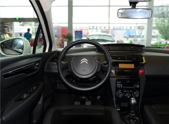 世嘉 2014款 VTS版 2.0L 手动品悦型 中控类   驾驶位