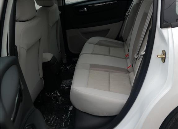 世嘉 2016款 经典 三厢 1.6L 自动科技版 车厢座椅   后排空间