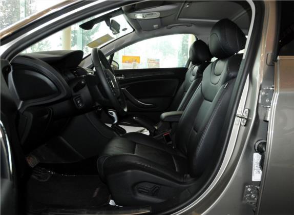 雪铁龙C5 2011款 东方之旅 2.3L 自动尊驭型 车厢座椅   前排空间