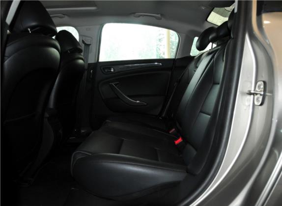 雪铁龙C5 2011款 东方之旅 2.3L 自动尊驭型 车厢座椅   后排空间