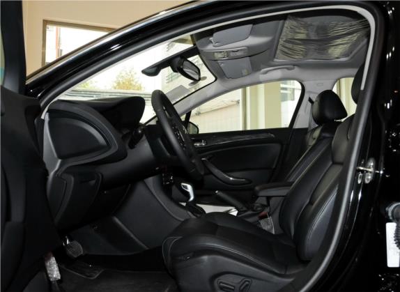 雪铁龙C5 2011款 东方之旅 2.3L 自动尊贵型 车厢座椅   前排空间