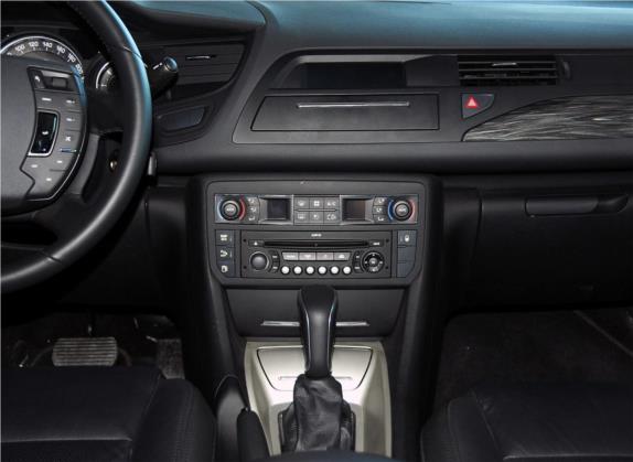 雪铁龙C5 2012款 2.3L 自动尊驭型 中控类   中控台