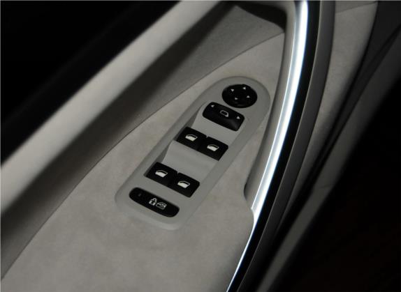 雪铁龙C5 2014款 2.0L 自动尊悦型 车厢座椅   门窗控制