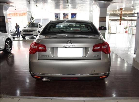 雪铁龙C5 2014款 2.0L 自动尊享型 外观   正后