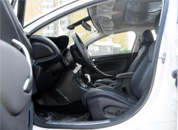 雪铁龙C5 2014款 1.6T 自动尊享型 车厢座椅   前排空间