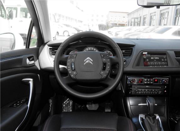 雪铁龙C5 2014款 1.6T 自动尊贵型 中控类   驾驶位