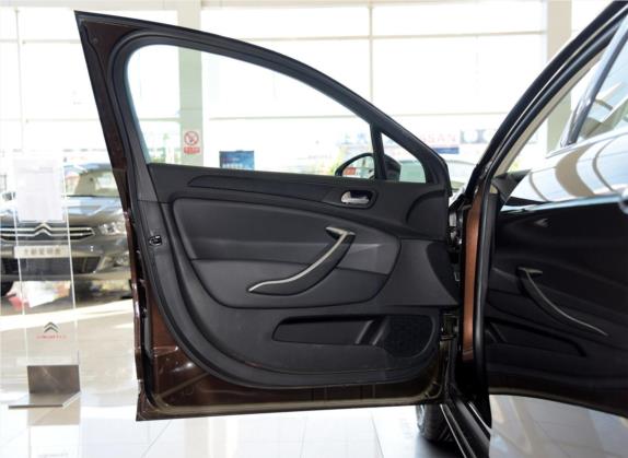 雪铁龙C5 2016款 1.8T 自动尊贵型 车厢座椅   前门板